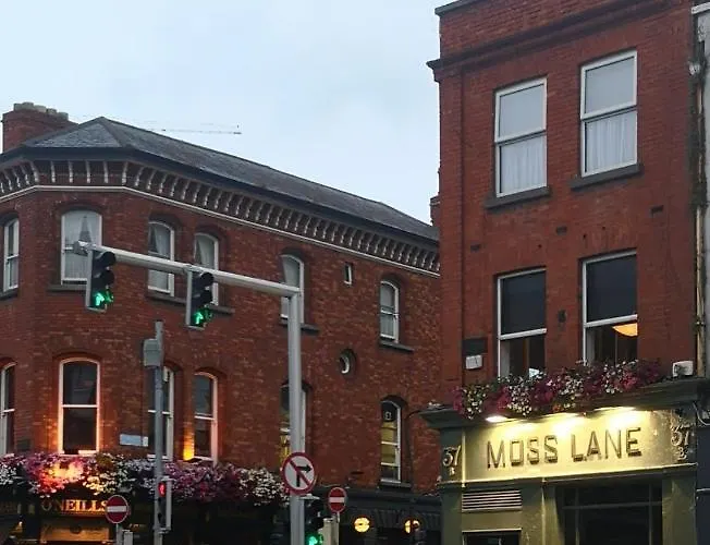 Shaw Han/Misafirhane Dublin